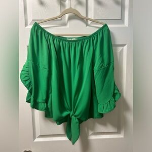 NWOT Kelly green blouse